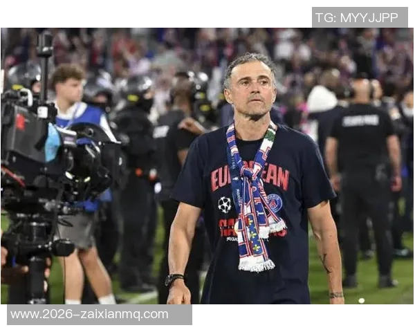 恩里克因伤病潮调整战术多名球员尝试伪九号位新角色 恩里克因伤病潮调整战术多名球员尝试伪九号位新角色